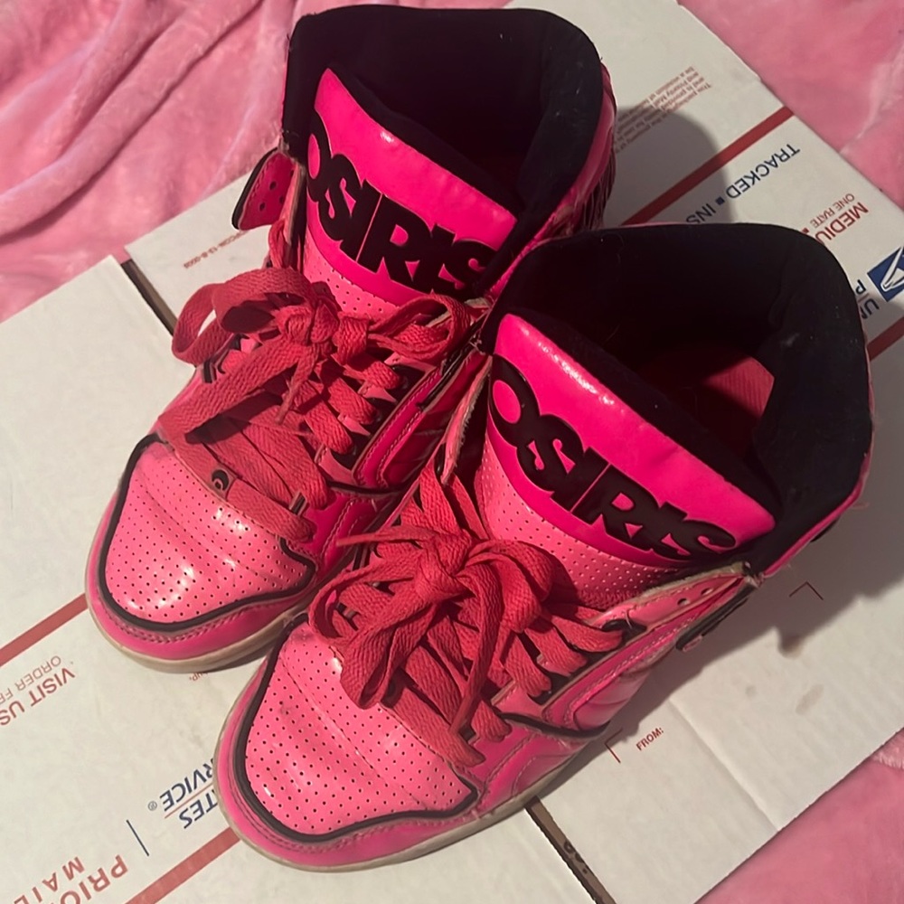 Osiris women’s size 9